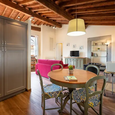 Era Rental Apartments Florenz Zimmer foto